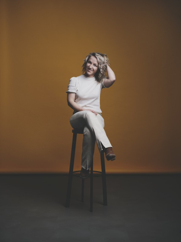 Zet de trend Ellen Schreuders portret foto op kruk
