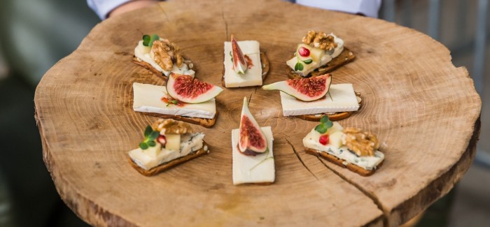 Borrelplank met luxe toastjes